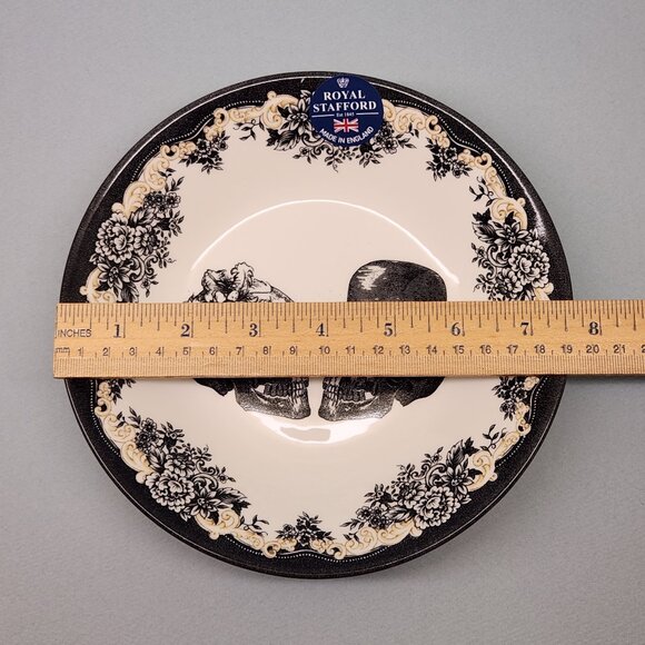 Set of 2  Cereal Bowls - Royal Stafford Skulls & Roses Halloween China Dishes - Picture 3 of 6